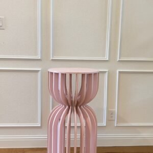 Wood pedestal (Pink)